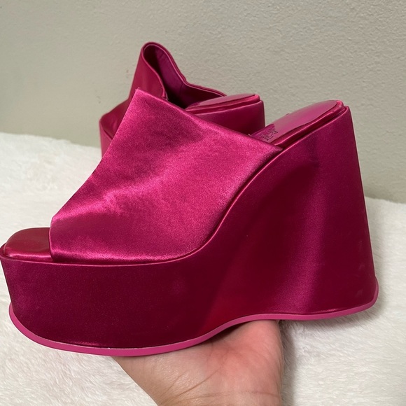 Jeffery Campbell Free People Sydney Raspberry Satin Wedges Sz 7 - Picture 5 of 6